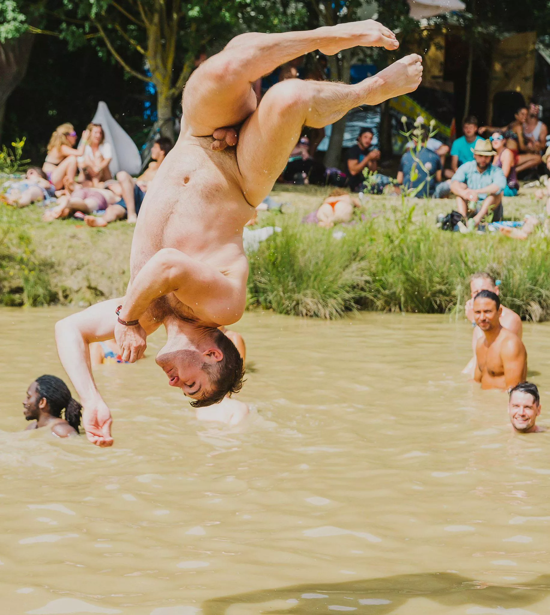 Forgot his suit  posted by coltron00