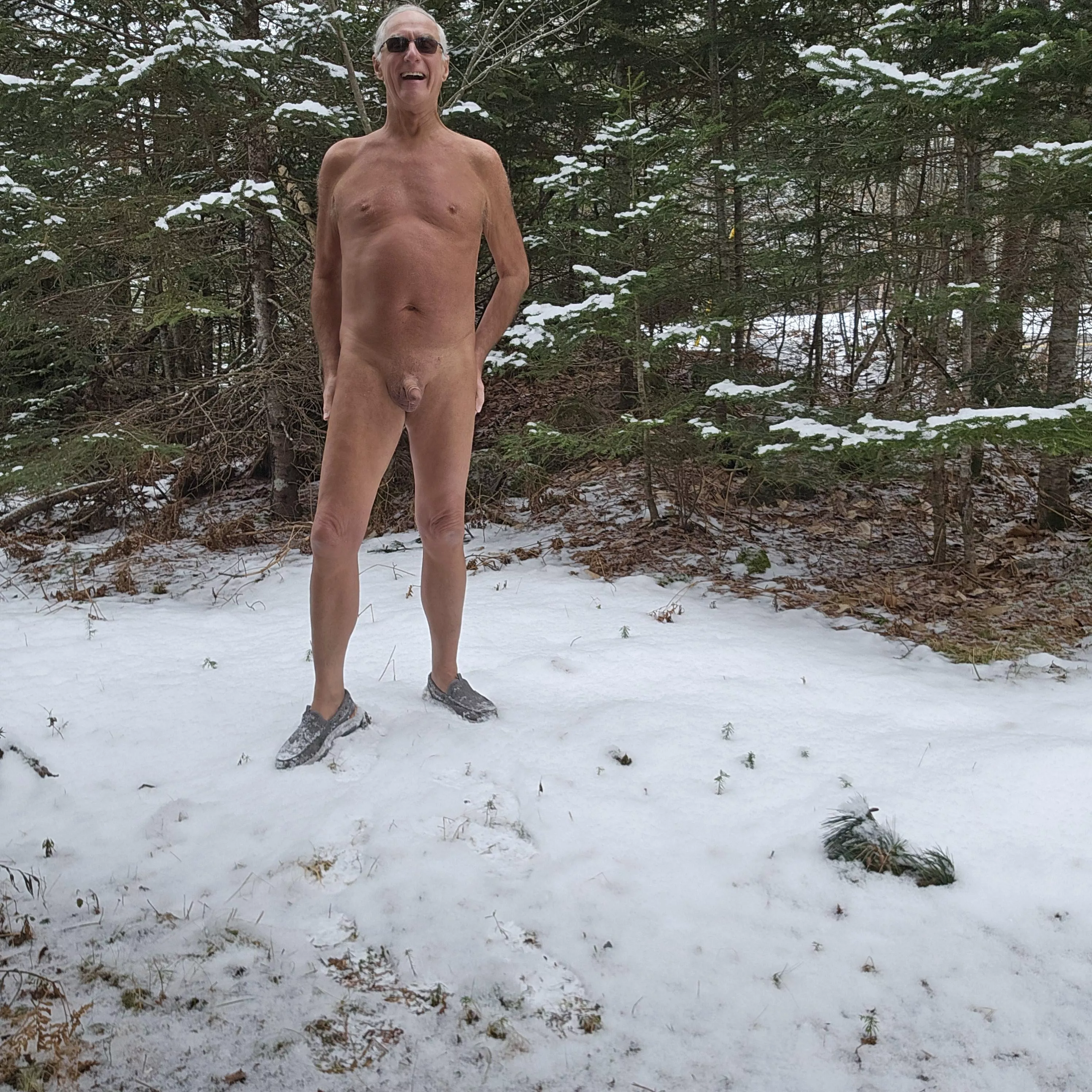 Freezing my ass off! posted by Slaveforwomen5