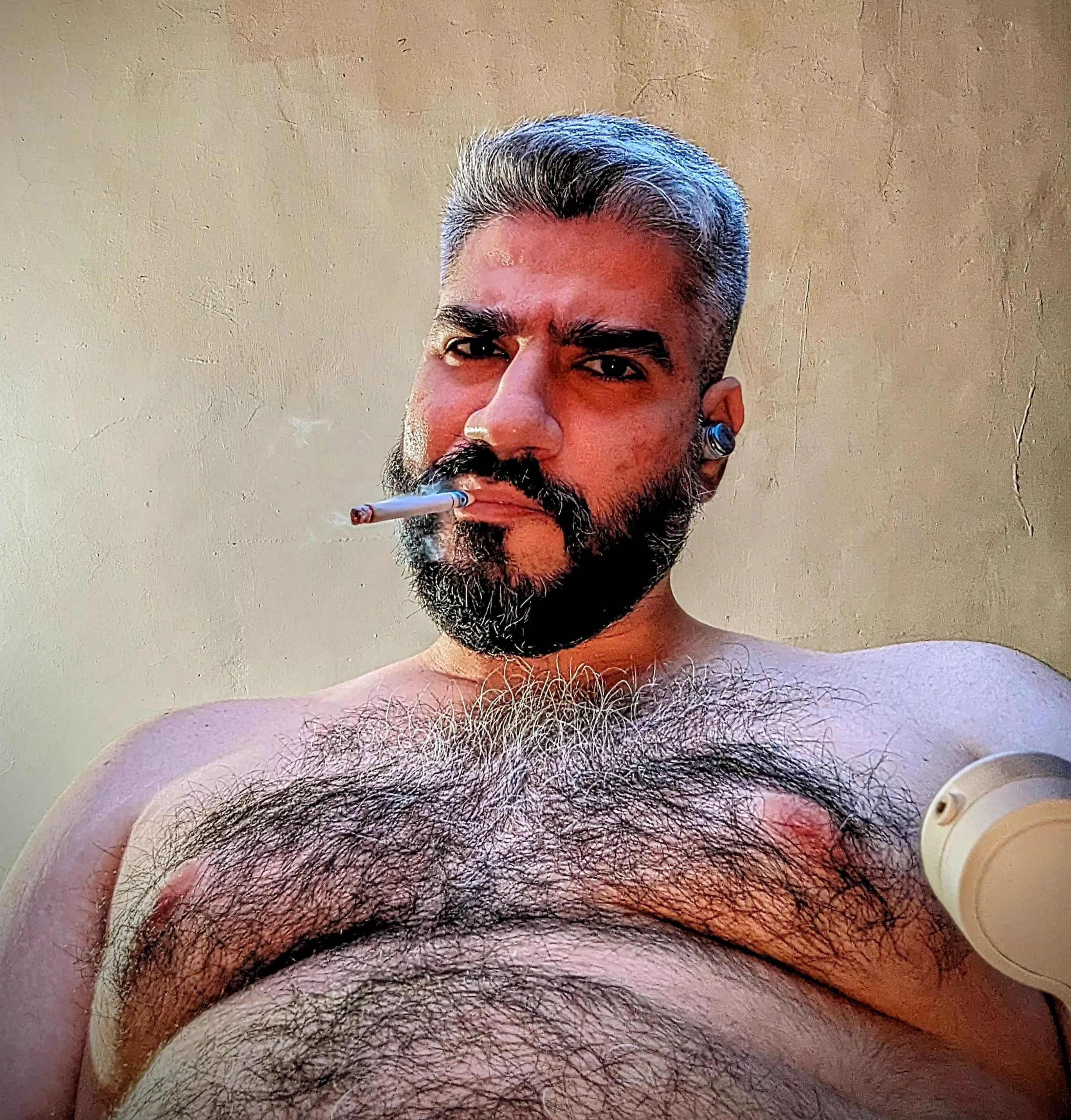 Help daddy out posted by ArabianBara