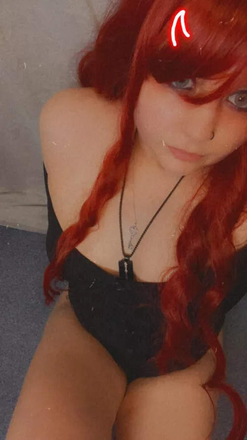 Hey cutie 😜 I’m ready to please you 🌹19yo 5ft thic and kinky🖤[fet]friendly💦[dom]or[sub]👅[sext]lets play😜[vid][pic]customs made just for you🍭[gfe]let me please you in every way🥀[aud]let’s talk dirty🔥[rate]👀please read my  by happibish