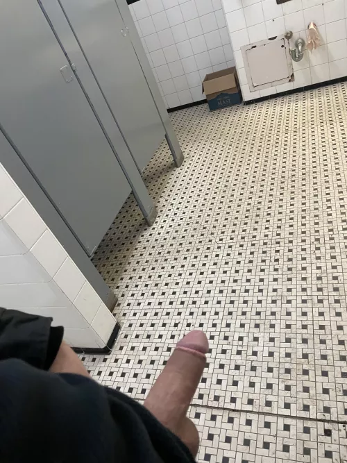 Hi gym buds by M_GREENWOODED