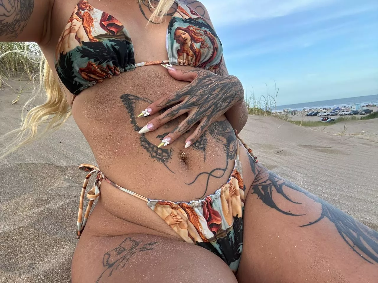 I can't stand the urge to fuck. posted by internetkinksk