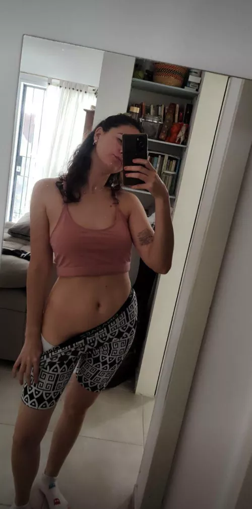 I have been told that my belly button is beautiful, do you think so? by Leletaa