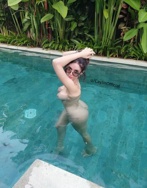 I love to show off at the pool by CaylinOfficial