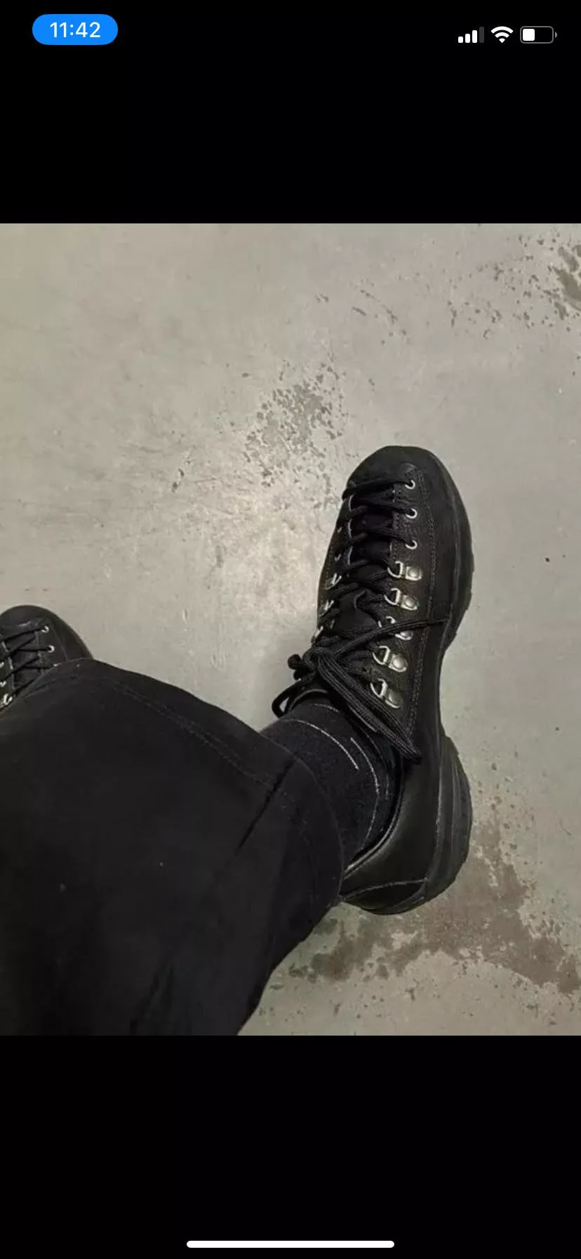 ID check on this hiking shoes? posted by Broad-Airline-7687