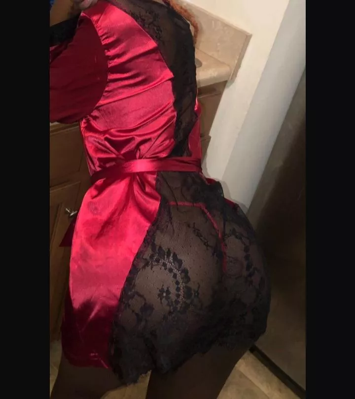 Is this cute? posted by foot_goddessebony