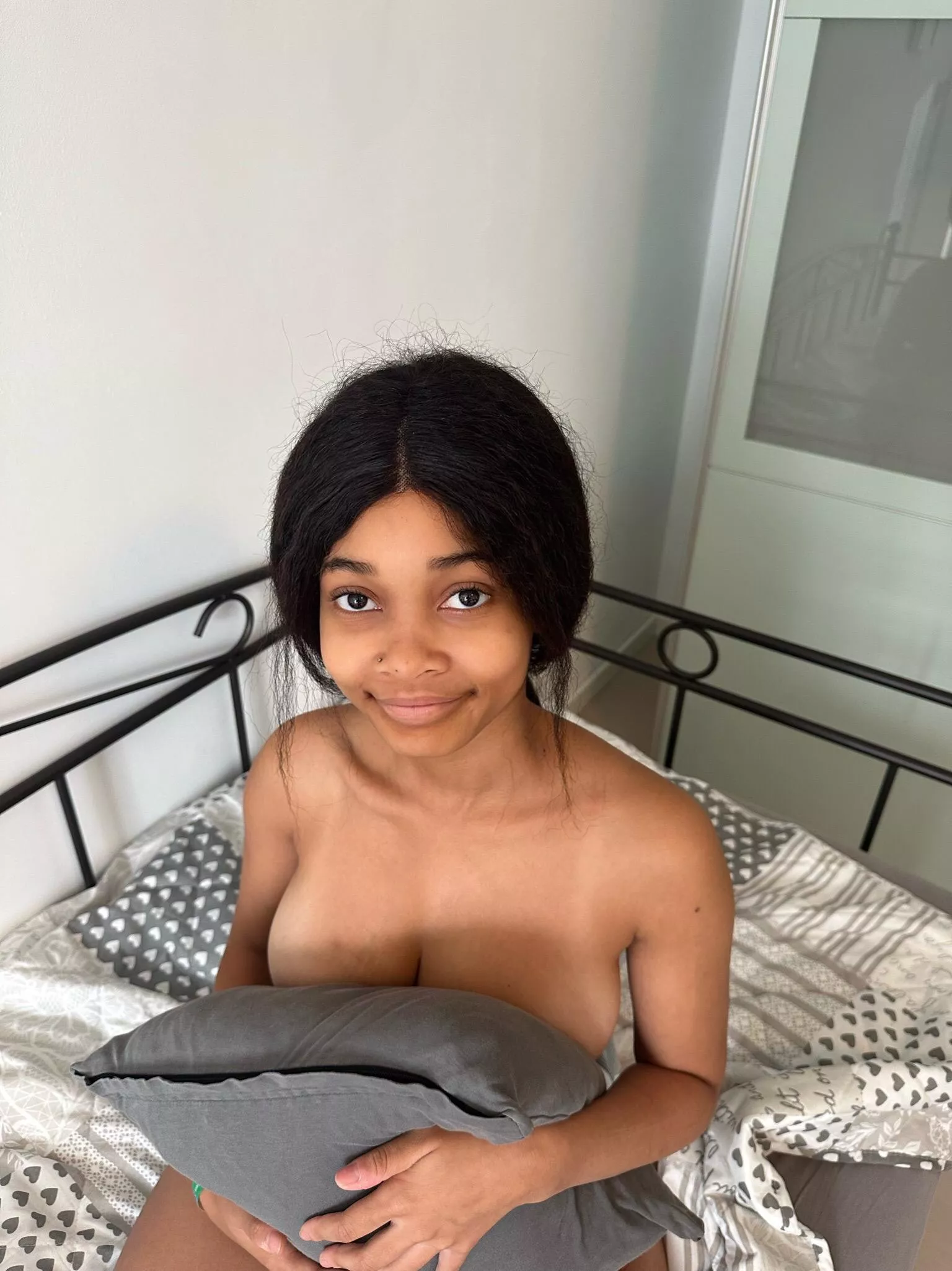 just curious do you like a 4'9 girl like me? posted by BunnyPassiona