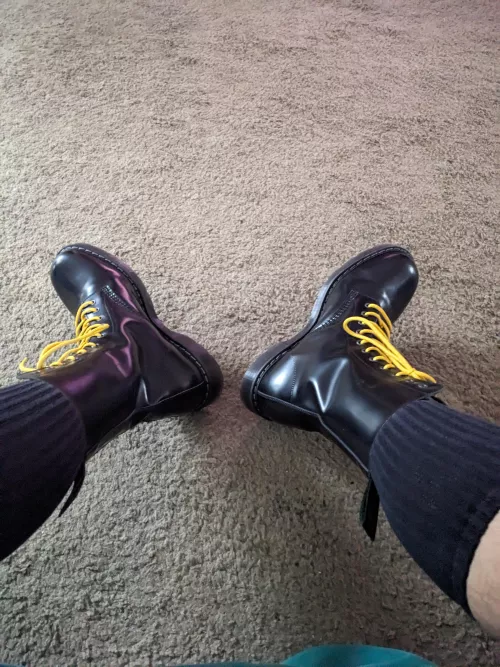 My new solovair 11 eye boots. I can't tell you how much comfier they are then docs, so scared to pull the trigger on them I did and so glad I did. by peekos95