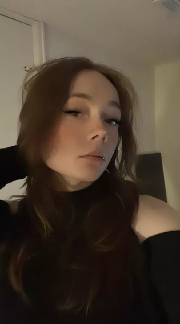 Pierced my lip  posted by Mommy_Mia_Data