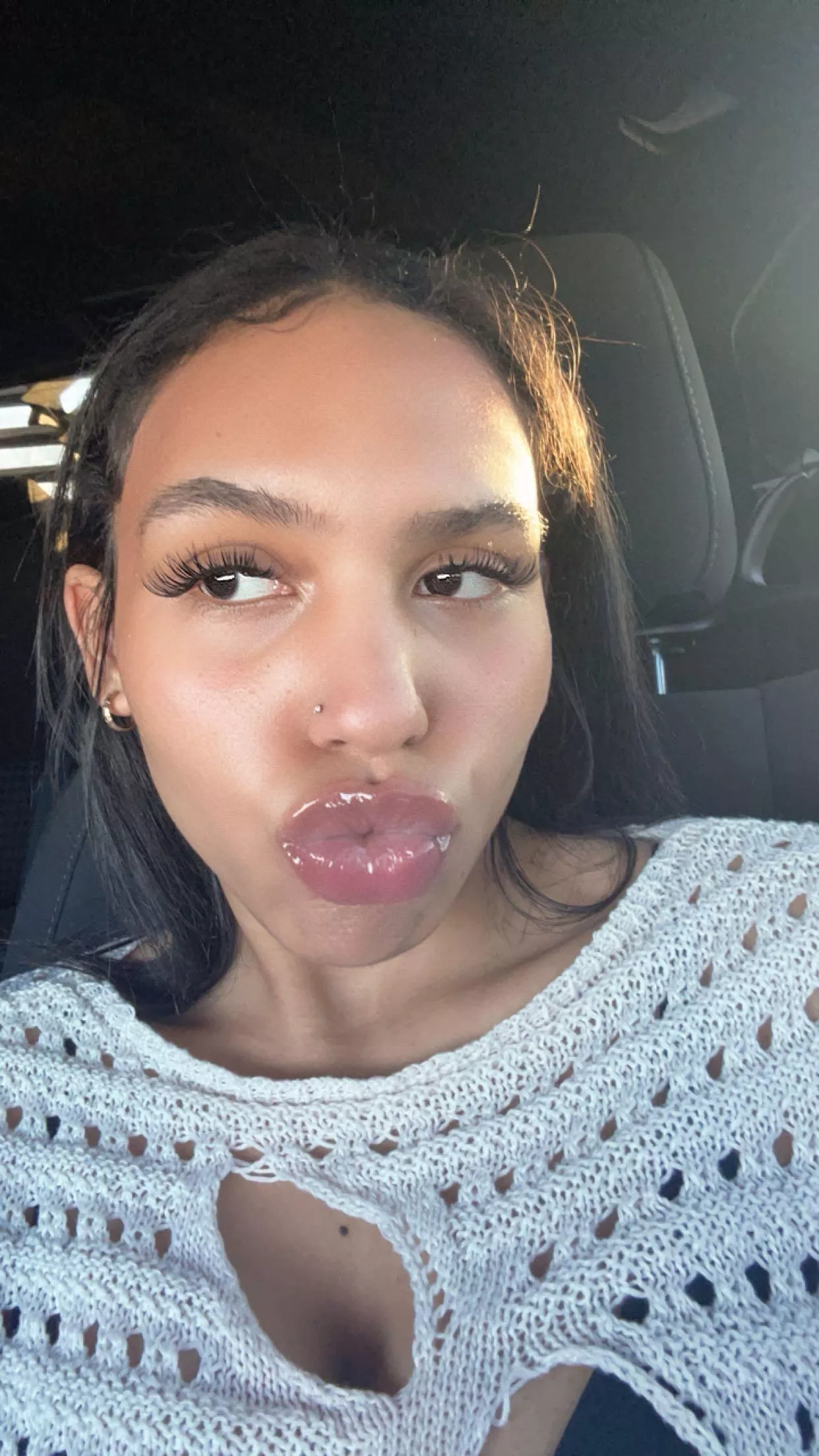 rate my pout😇 posted by SweetAriannaa