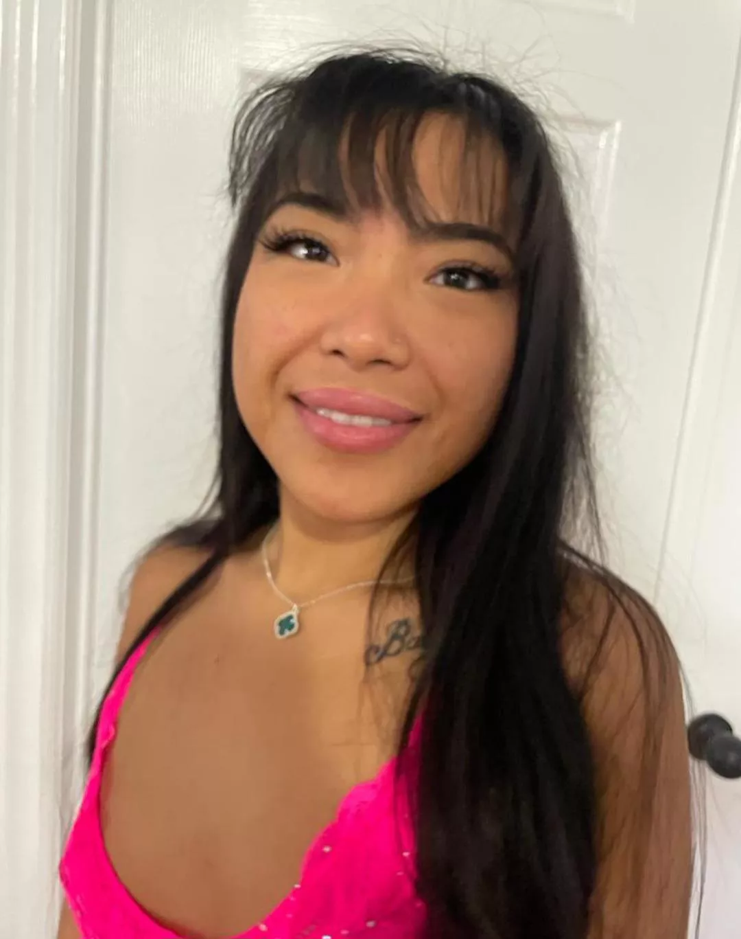 smile for dick!  posted by asiandolldesires