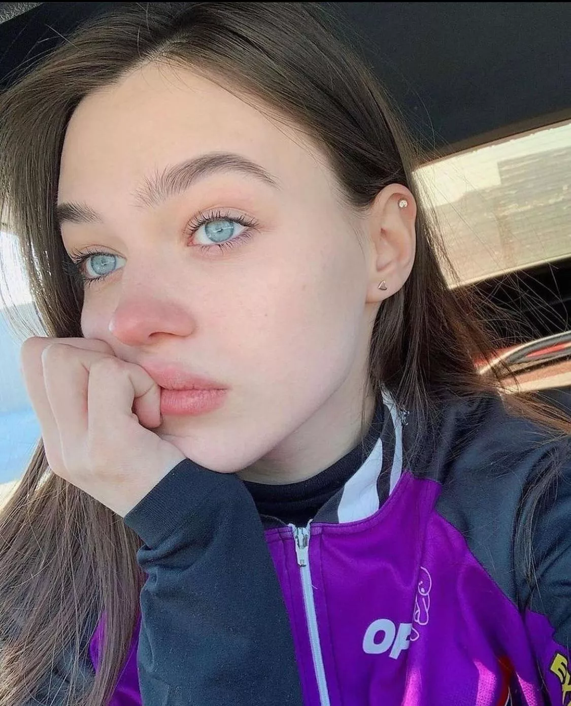 Stunning and sad posted by cashmere1977_v3