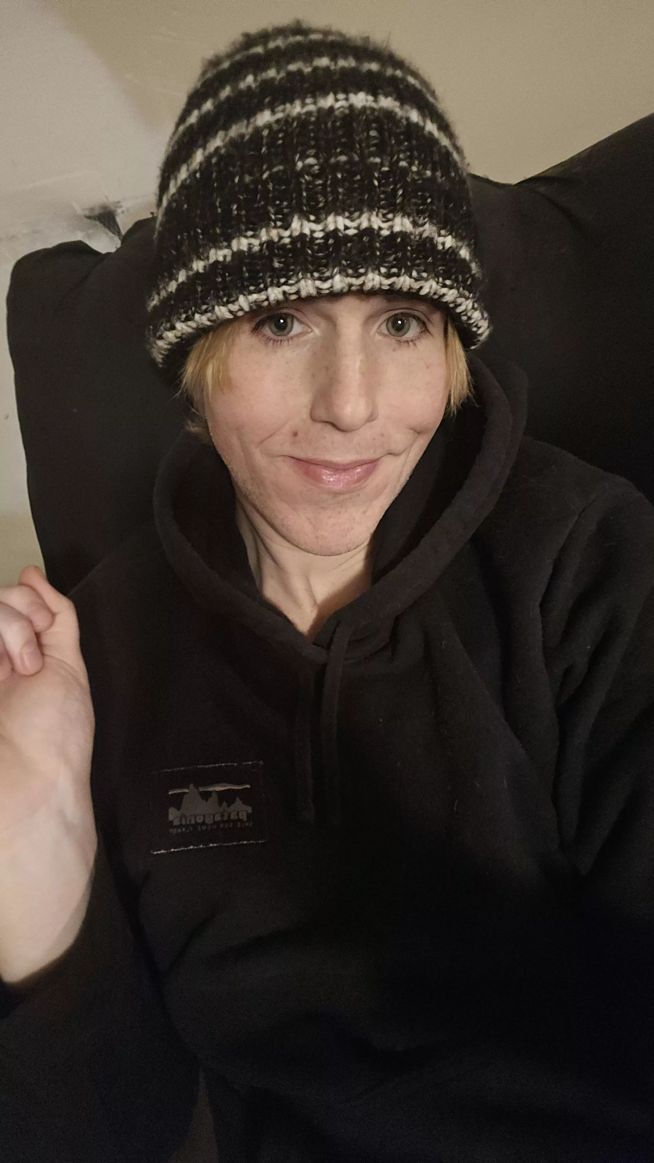 Taking a break from losing at Hearthstone Battlegrounds, what's everyone playing?  posted by maddiesins