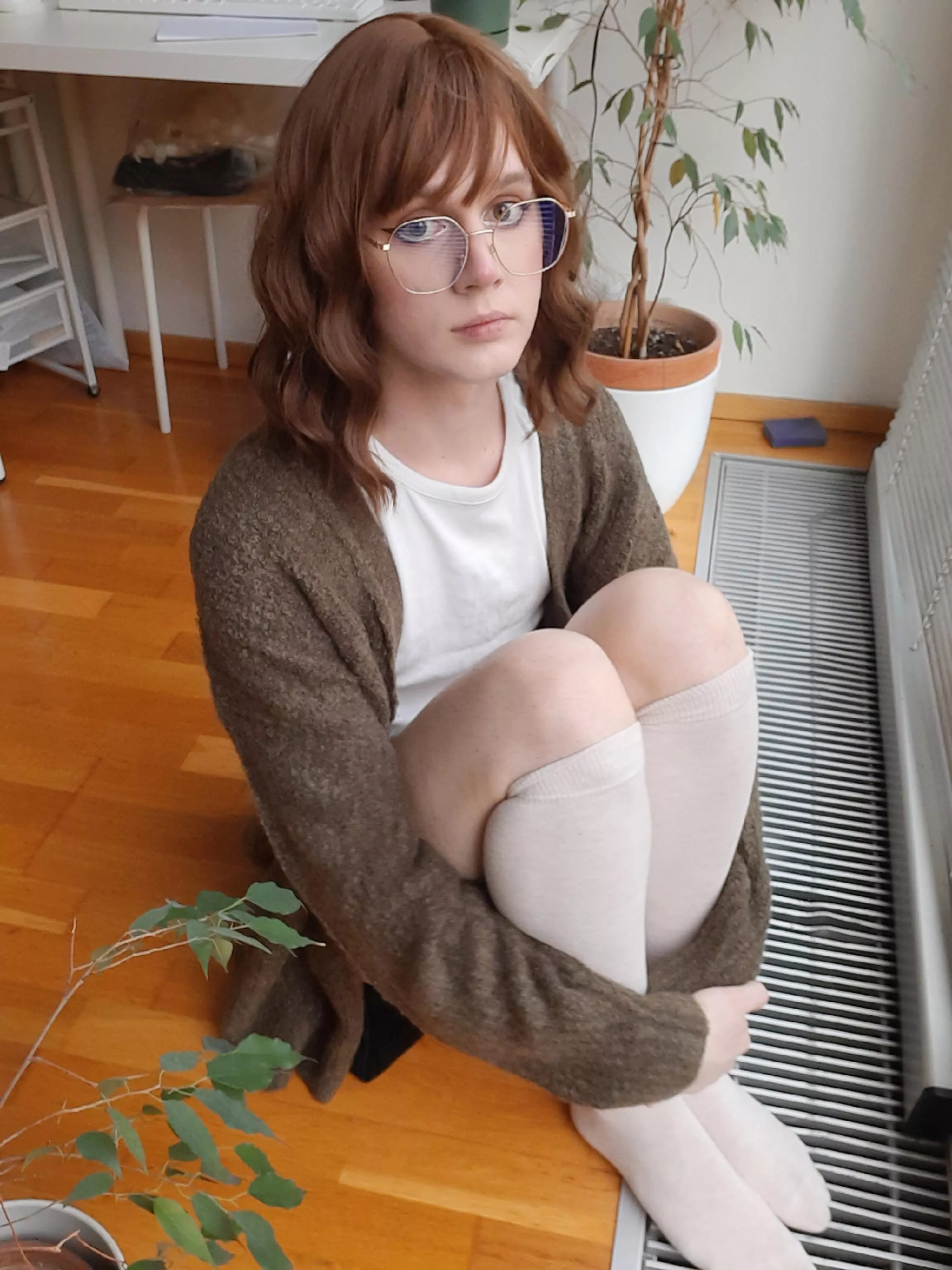 thought I look cute here 🍃 posted by jaksemate