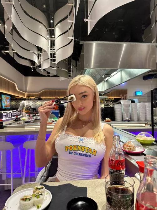 Today's menu: sushi or my boobies ? by dodsomir