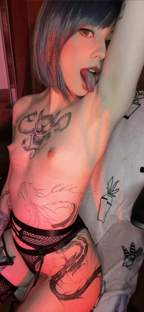 Who wants to take a whiff? by Loss_Roasted635