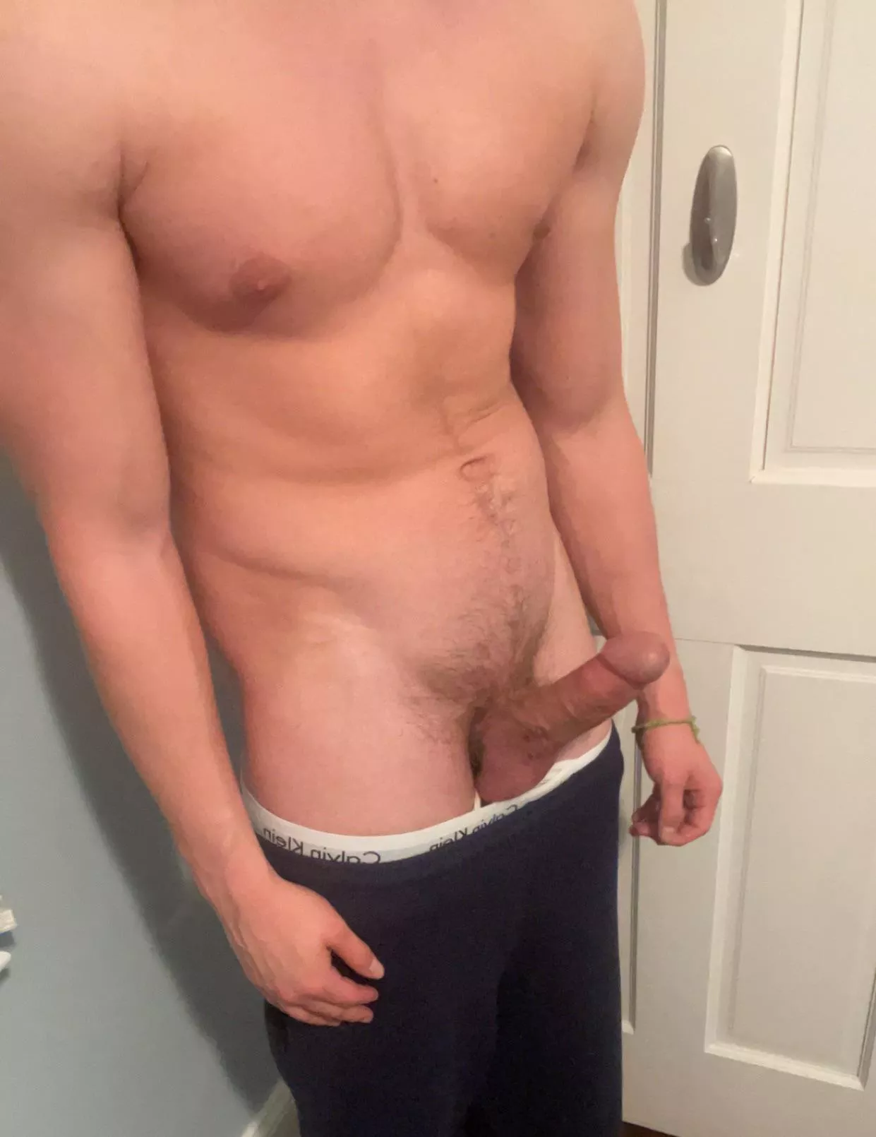 [18] God I’m so horny posted by Environmental_End_40