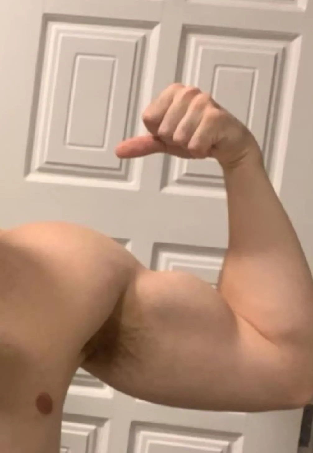 18 top, i’ll submit if ur dick is bigger than mine @vitu_aaa posted by Ok_Masterpiece7721