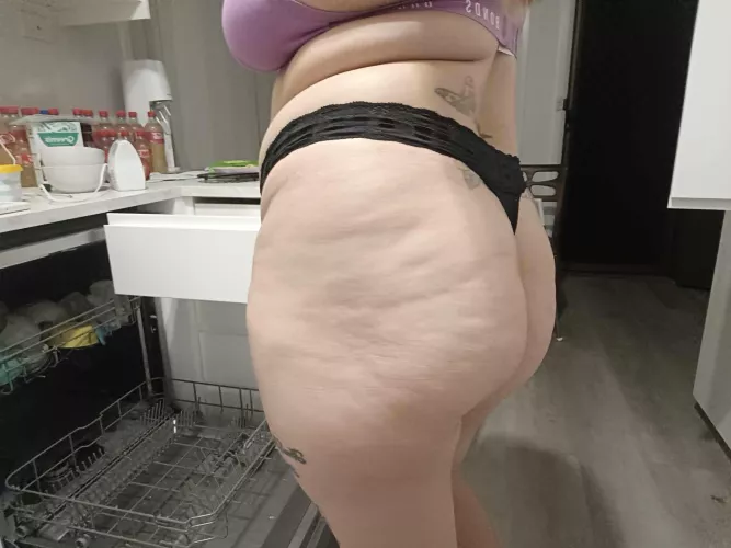 Anyone want to load the dishwasher?  by Dirty_nursey