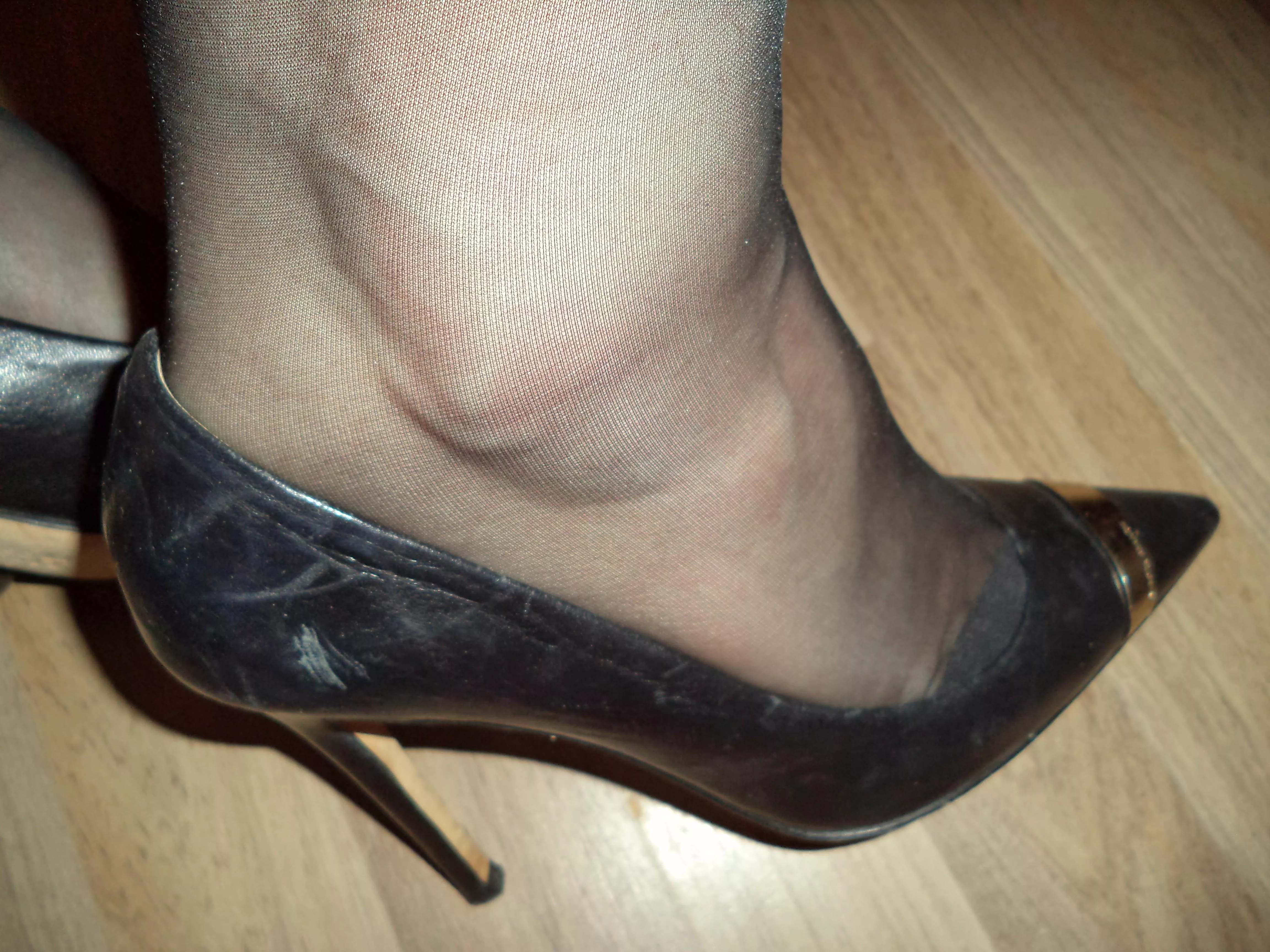 Black heels posted by Fearless-Station-905