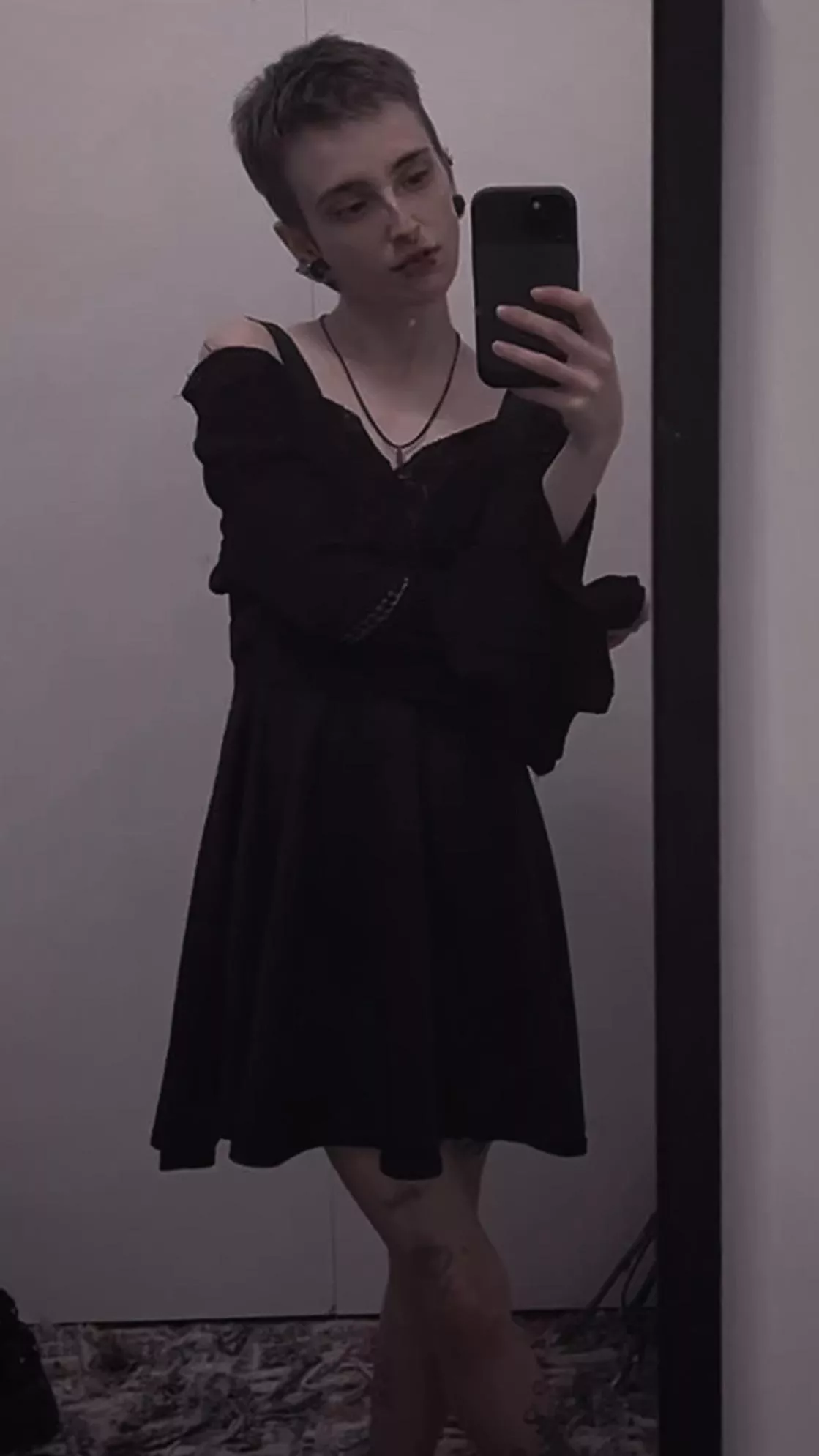 Boy in a dress 🥰 posted by Mortuus_Insecta