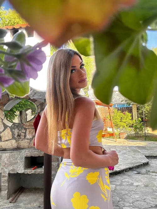 Bright dress on a bright day by madaratayz