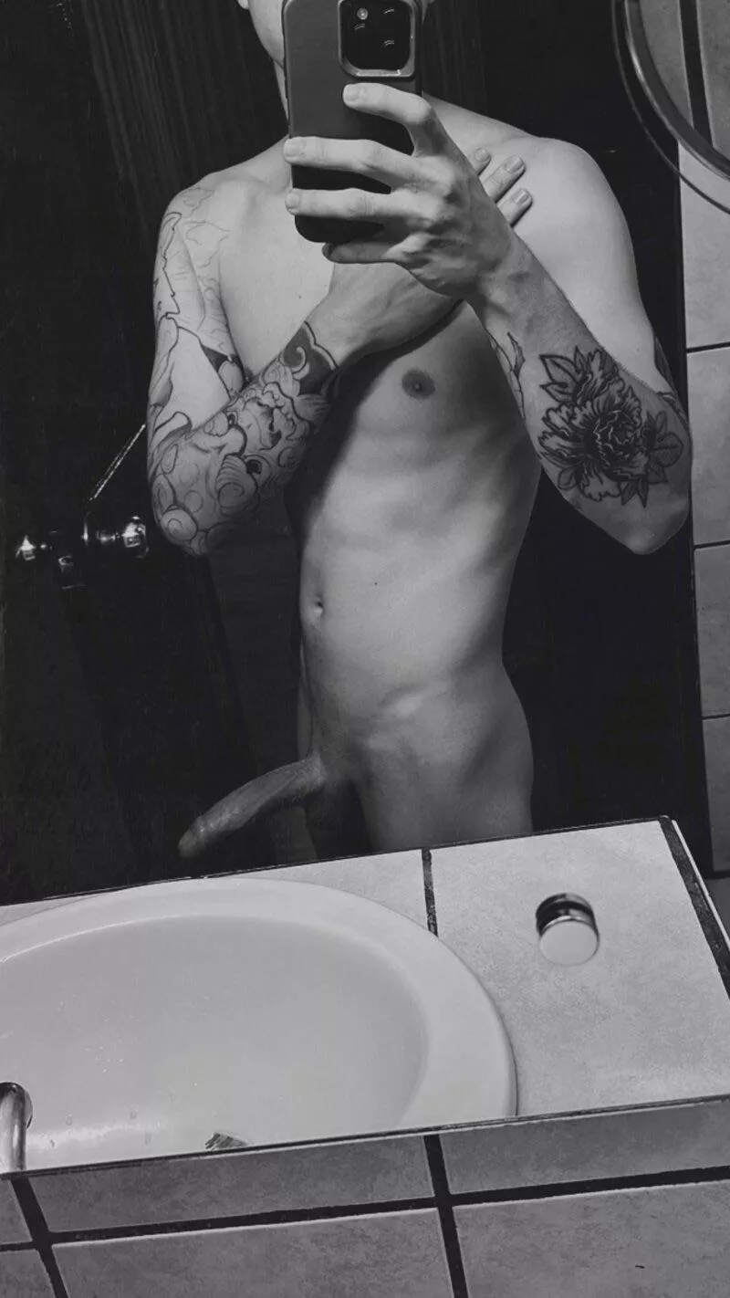 B&W pics are better posted by Fisherman-Scared