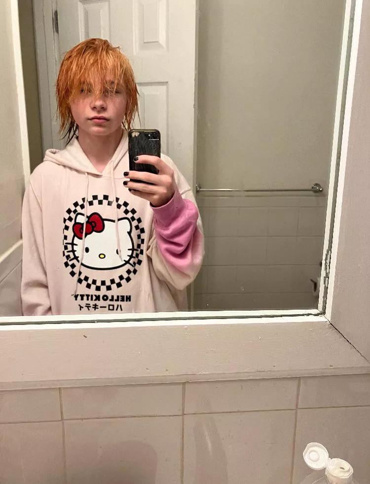 Can I pass as a girl posted by Ok-Savings-9434