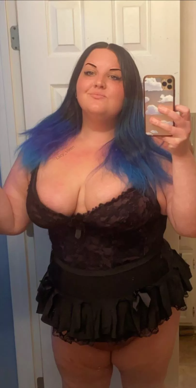 Can I Sprinkle You With My Blue Pixie Dust 💙💦 posted by Lacy_Vixen