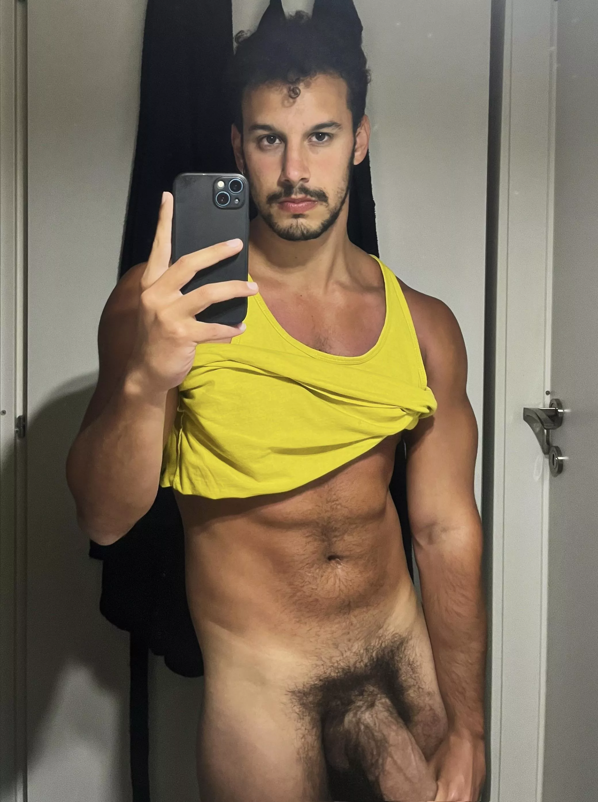 Do you like big guys? posted by Own-City-1936