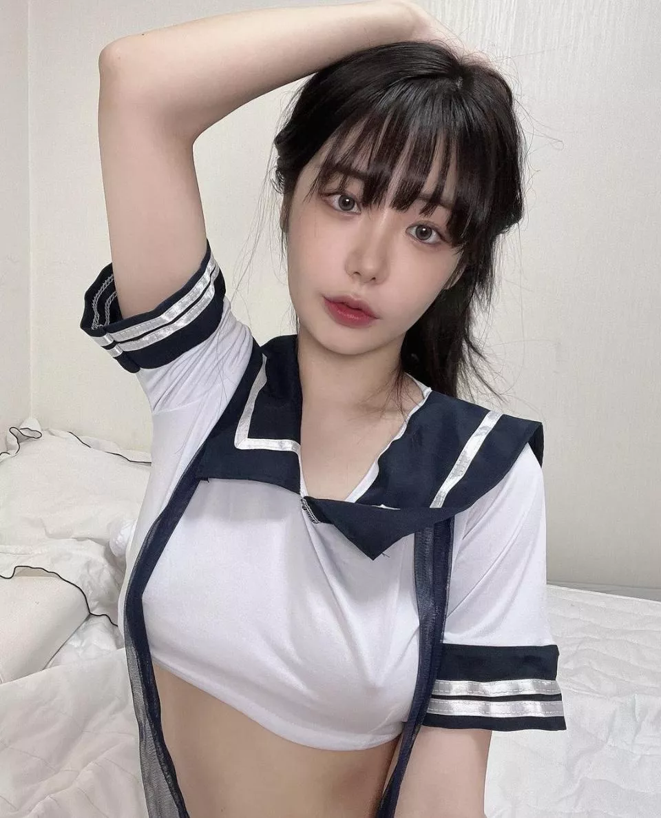 Does this fuel any fantasy of yours? posted by Minimum-Fisherman142