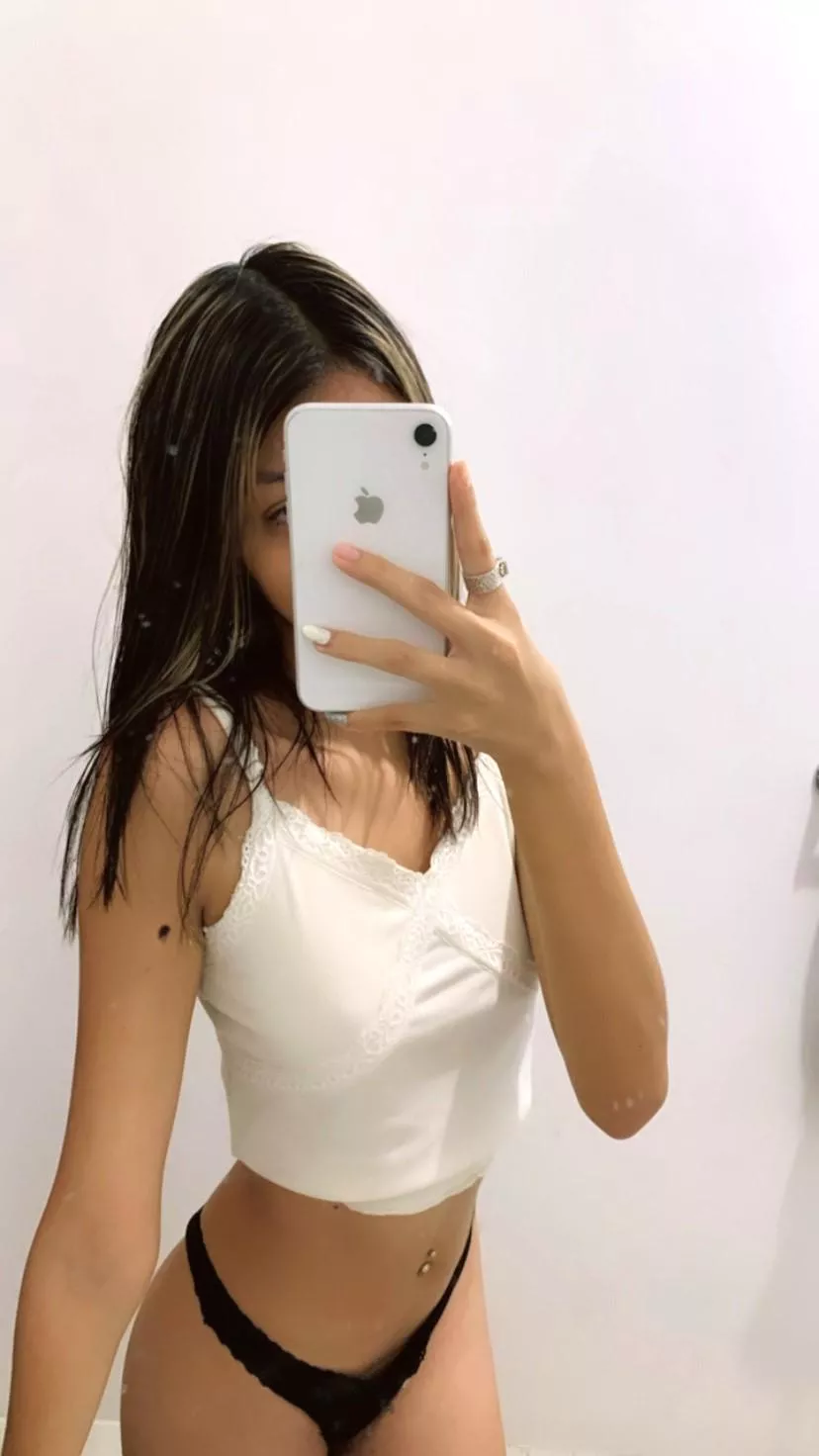 go to class or stay with me posted by Valeriavvvv