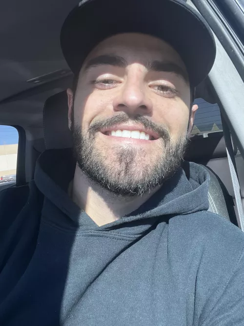 good morning lets get this sunday workout 💪🏻💯 by Worldly-Gazelle5558