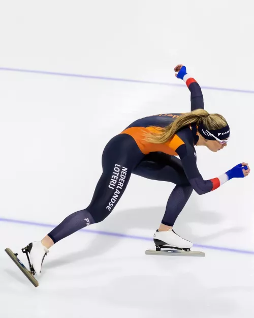 Jutta Leerdam - Dutch speed skater by Captain_Midknight