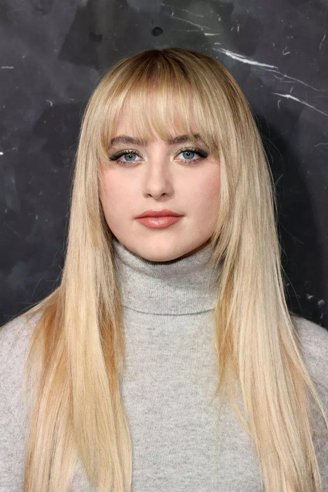 Kathryn Newton posted by Hallow33n78