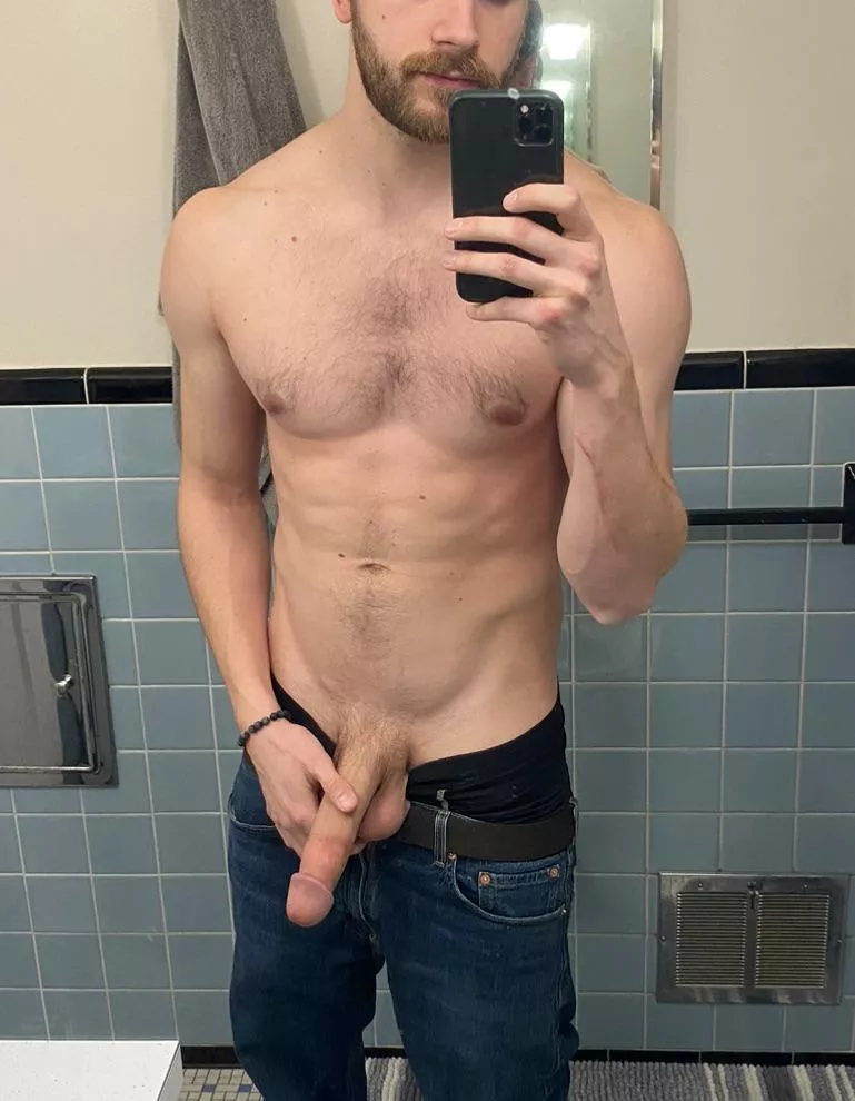 Let’s leave the bar together next time posted by cps994