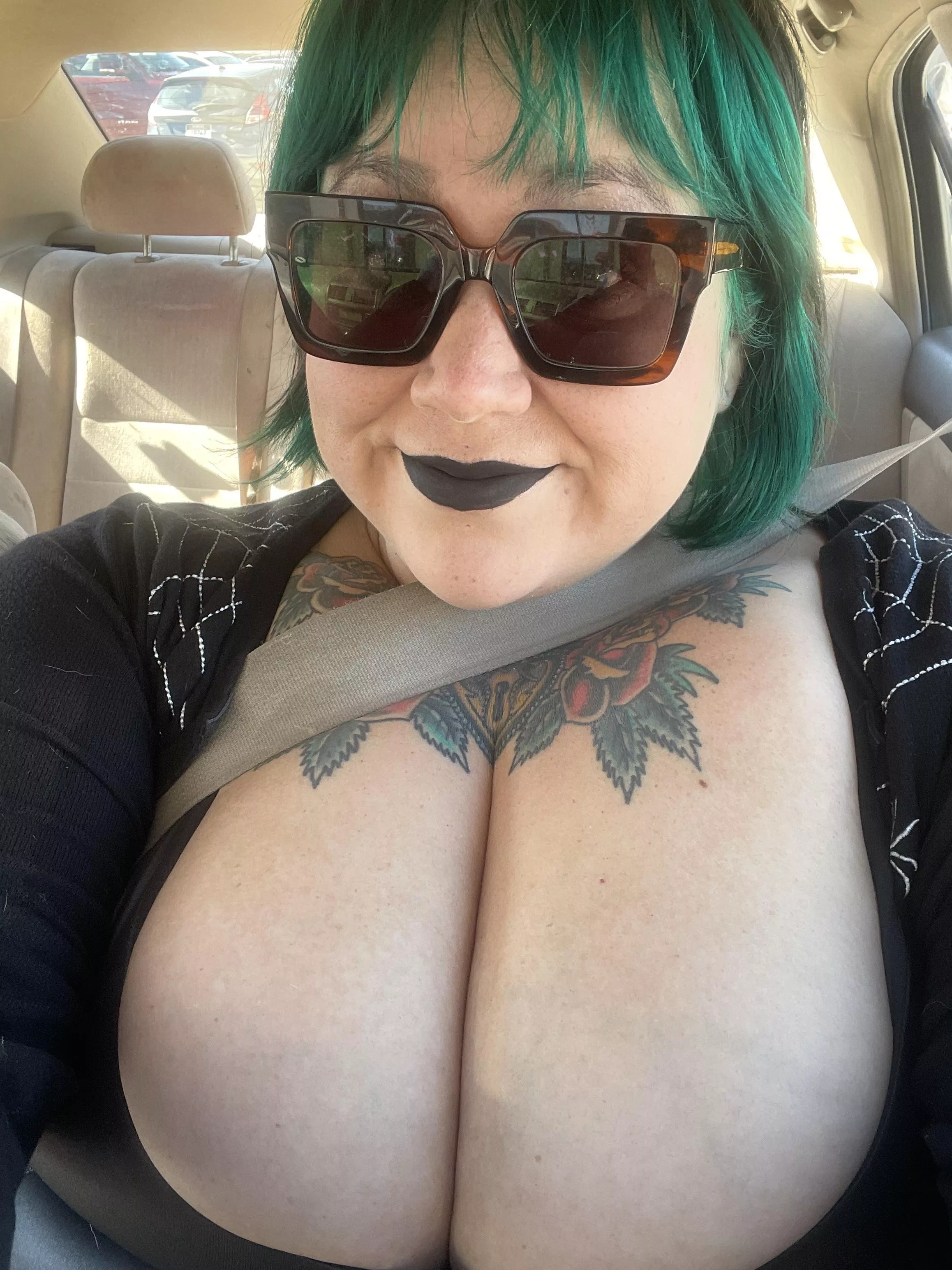 Let’s run errands 😄 posted by anomalee-spectre