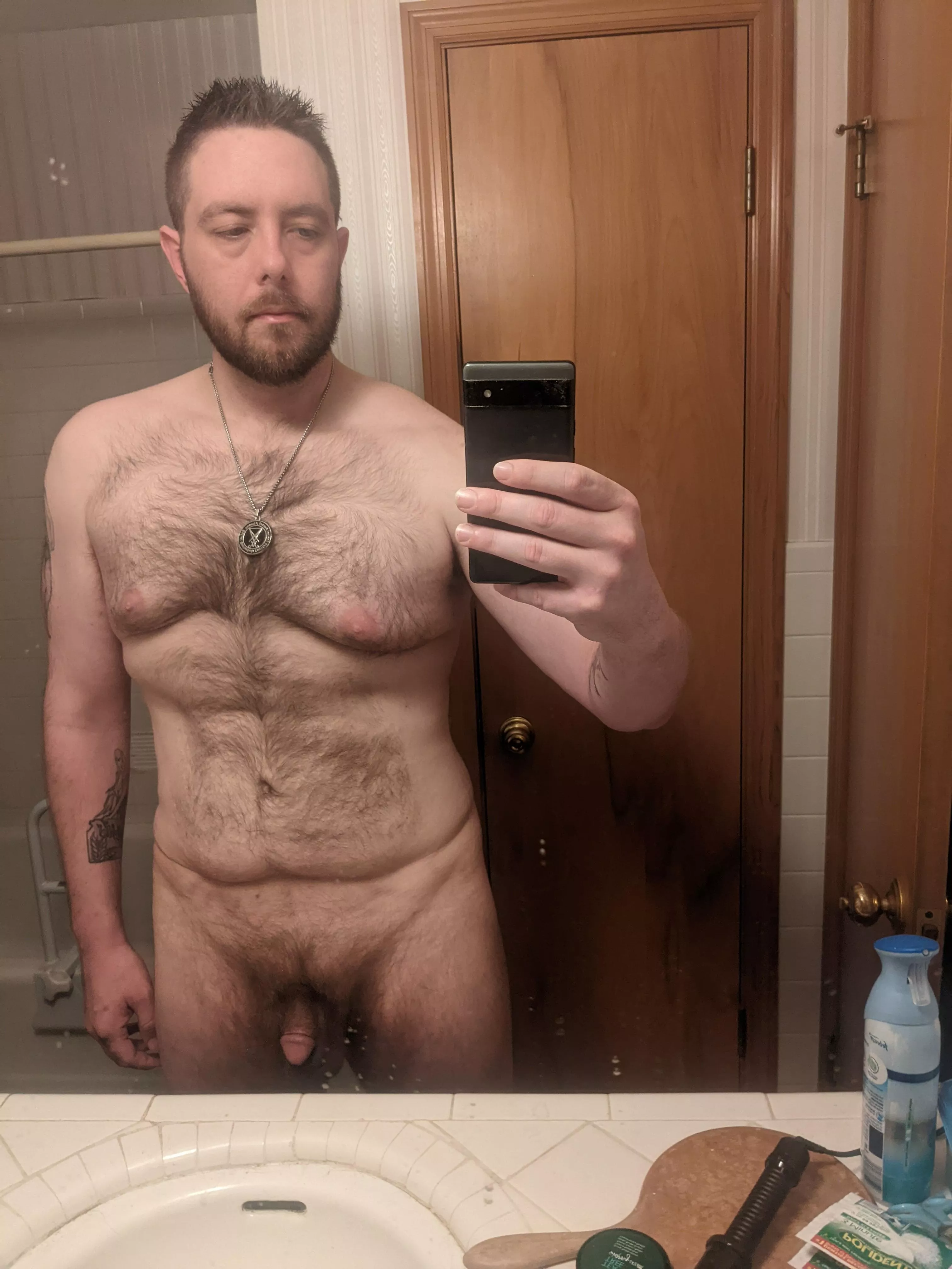 M (32) 6'2