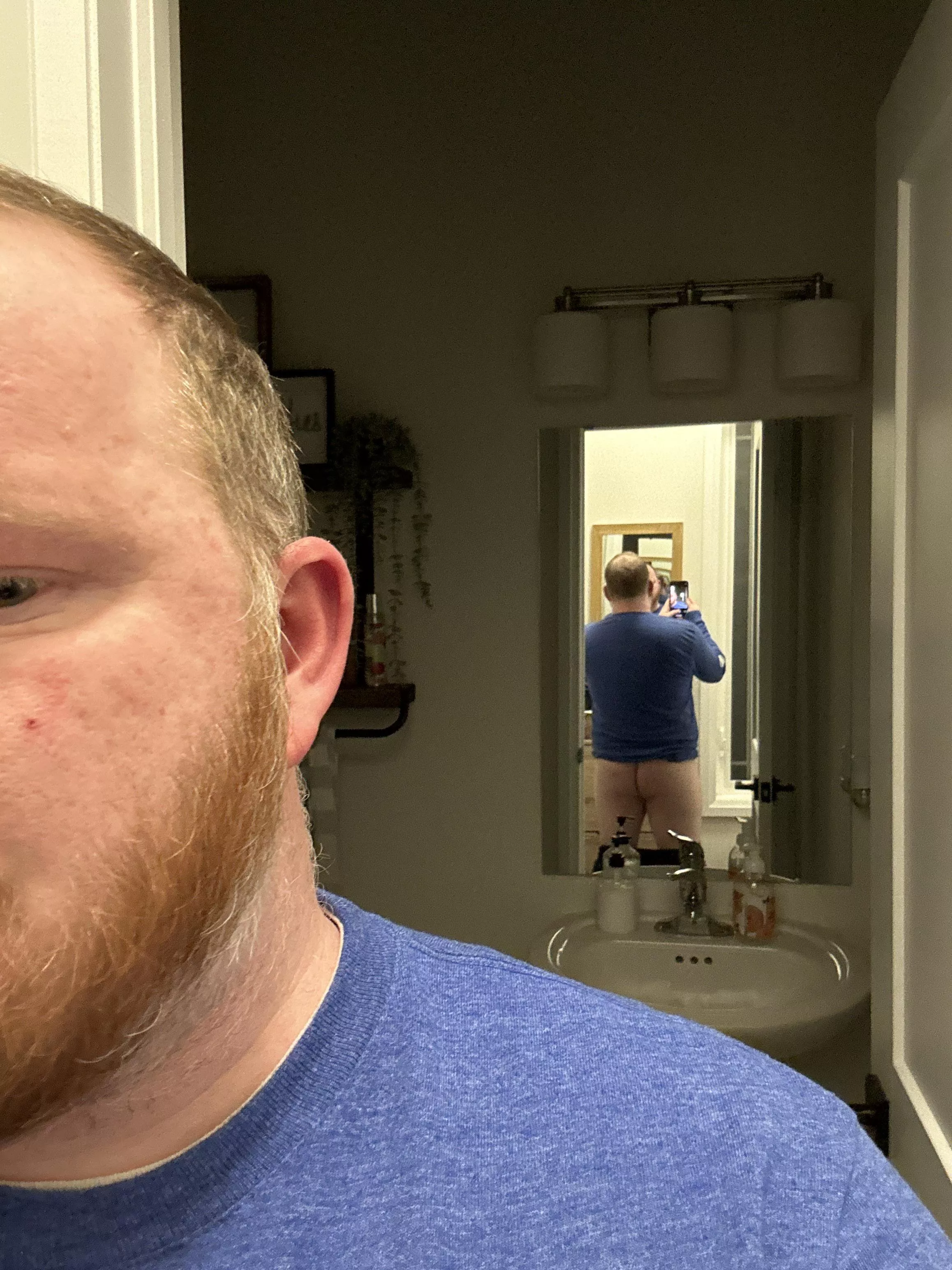 Mirror fun posted by Specialist-Chart-642