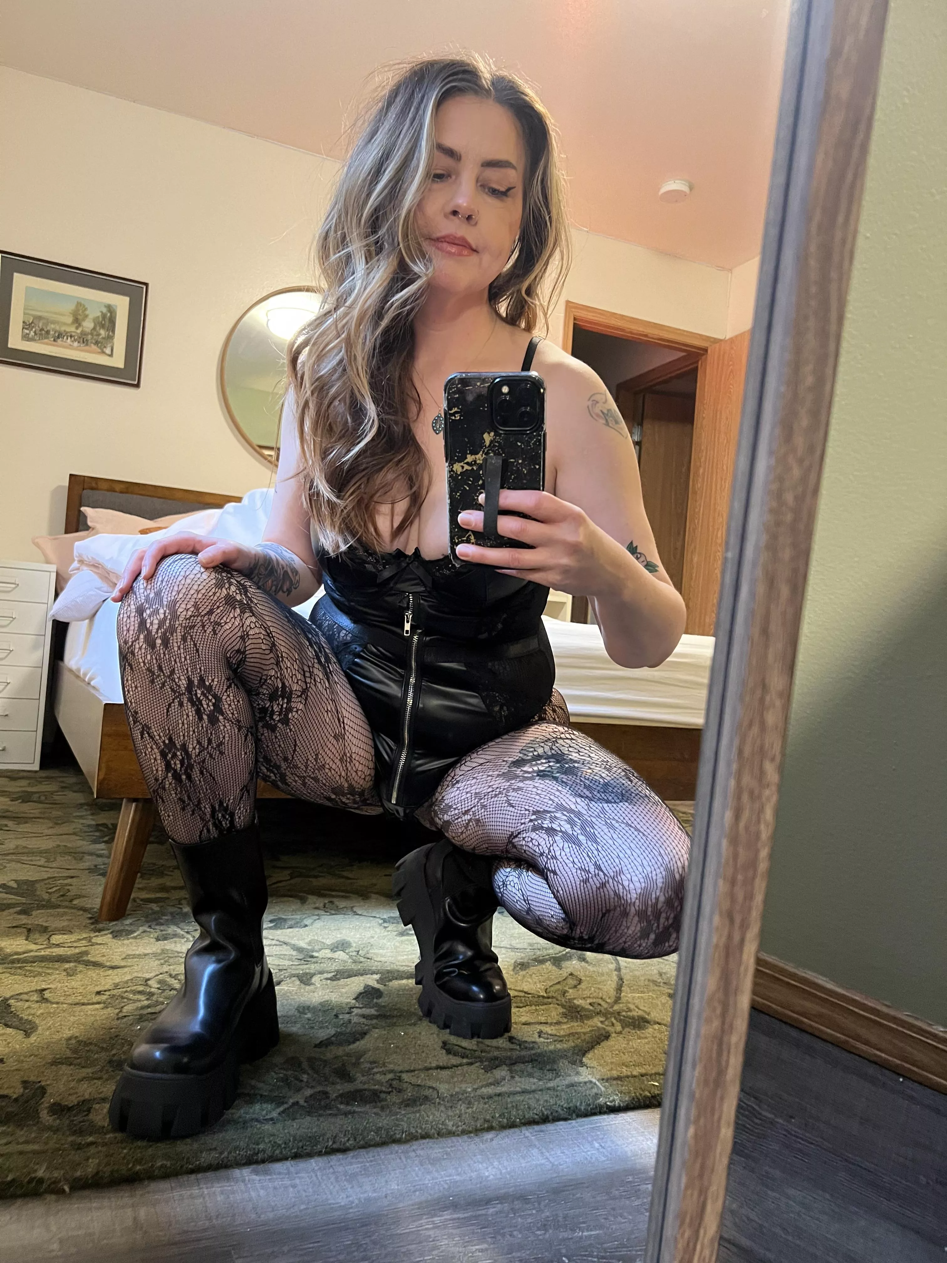 New boots. What do you think? posted by thekinkycherries