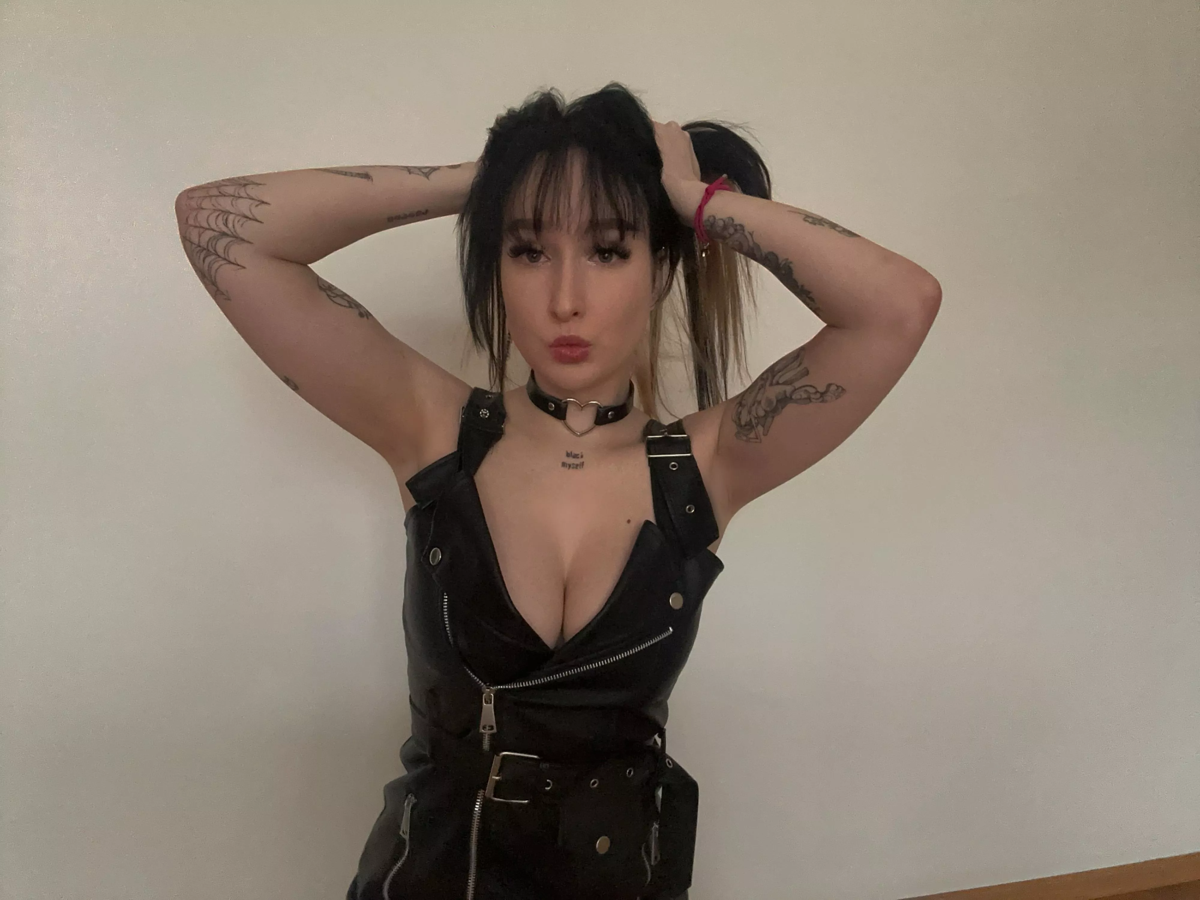 promise to be the most obedient girl posted by TastelessSarcasms