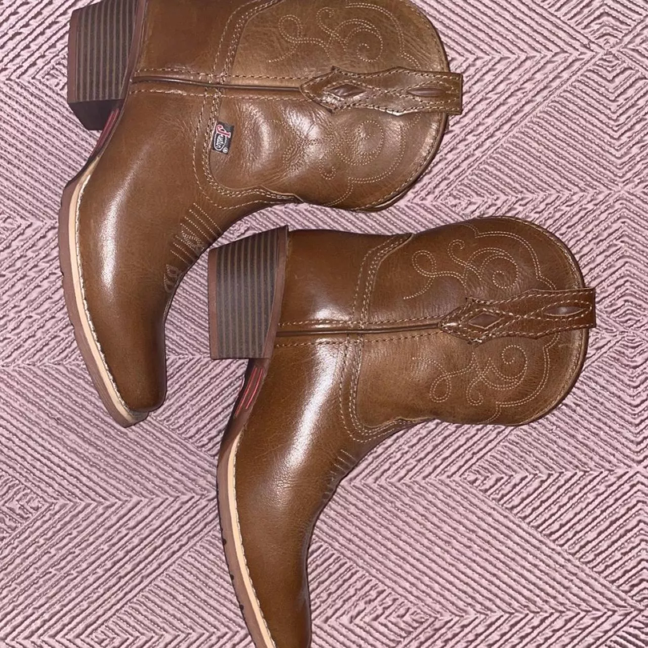 Selling these on depop. Never worn, but I can’t get them to sell. I think they are cute! posted by UndrThC