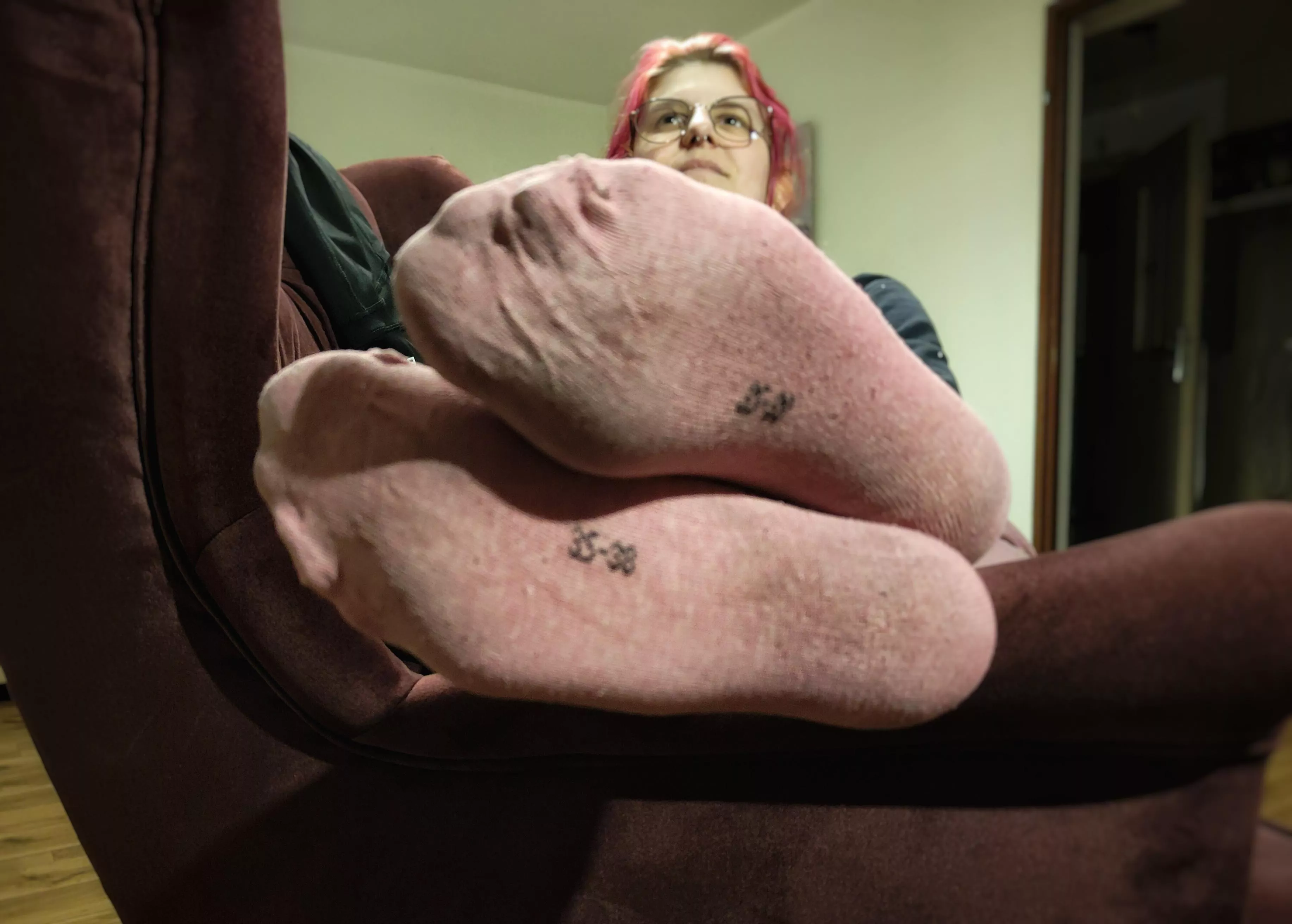 Socks matching my hair :p [F] posted by crystal_Hills