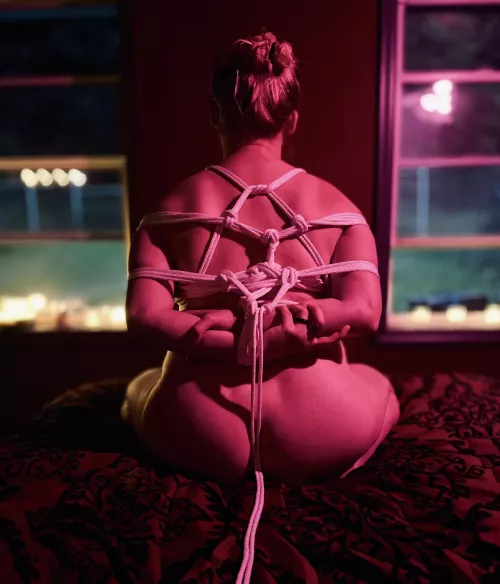 Tied and ready to be broken [f] by MaestroAndMargherita