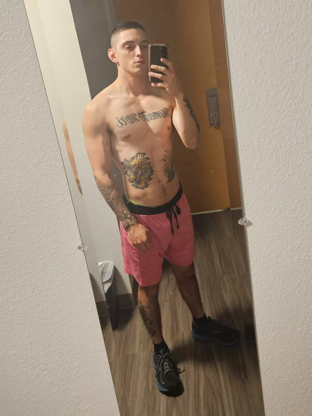 Tryna feel good about myself. posted by MagicHellion