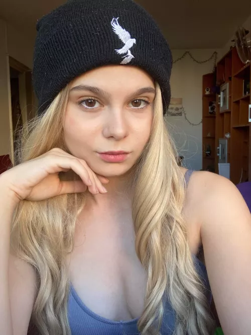 Wanna taste my pussy? by StrawberryIceGold