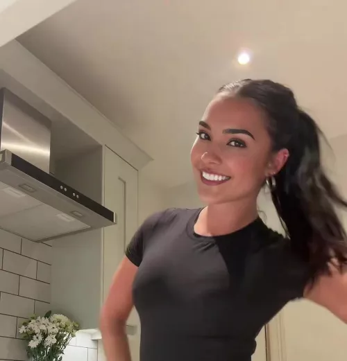 well if you insist... when I want to look cute ;) by itsariaperez