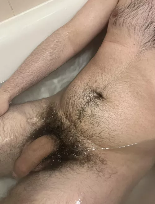 You like a hung, hairy alpha?😈 Dms open 💪🏼 by HungYoungAlpha-