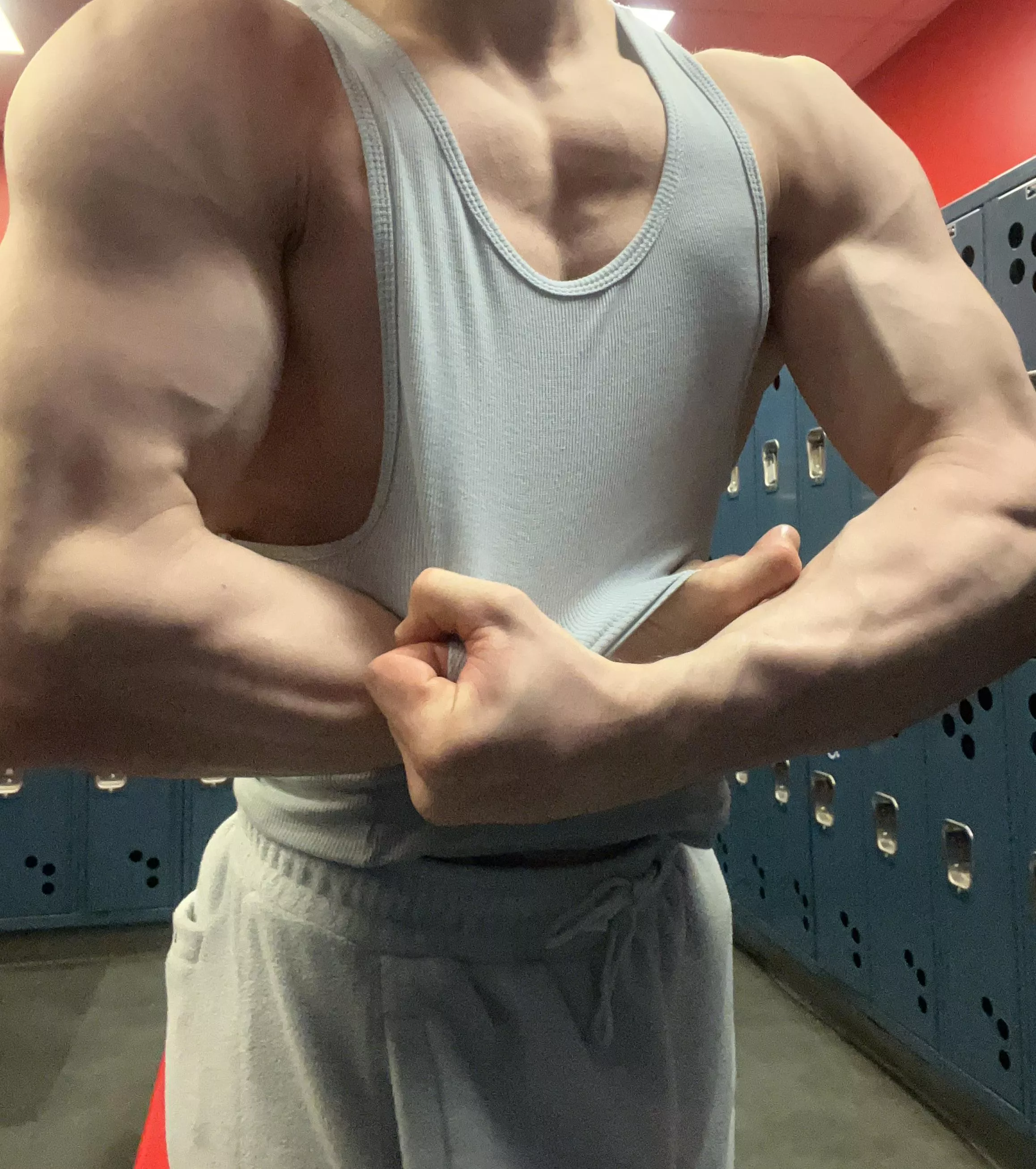 you wanna see more ? posted by RobertDeitz