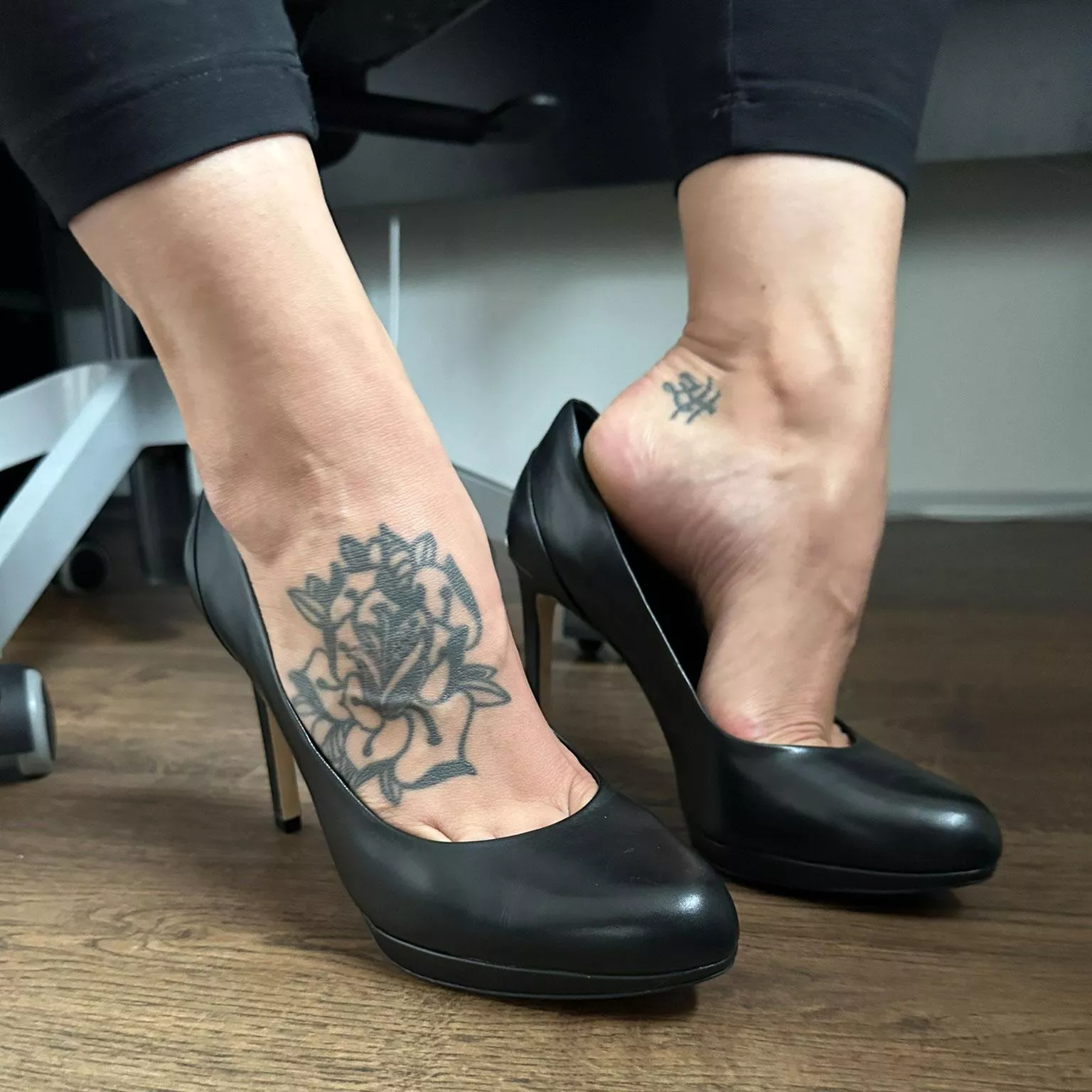 Your boss orders you into her office! posted by Pixiesoles23_